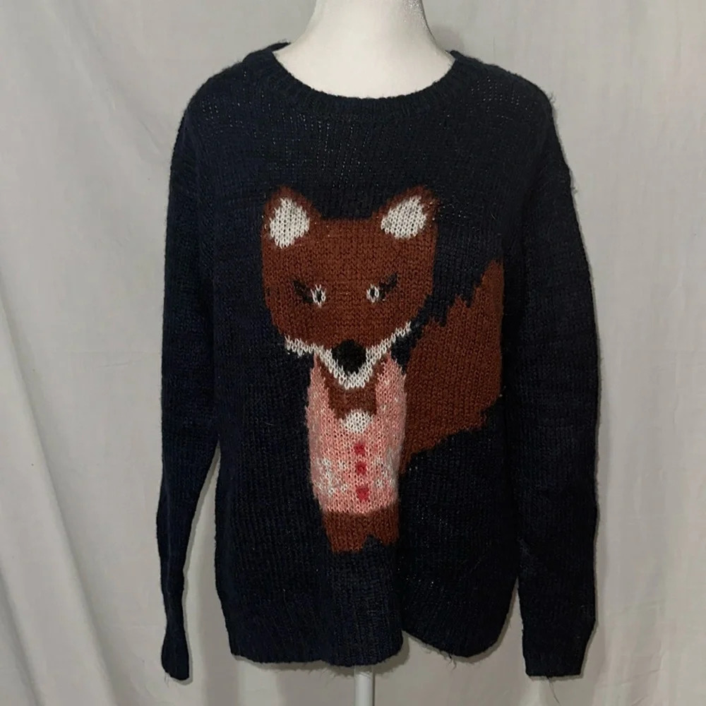 blue Jolt fox sweater size medium